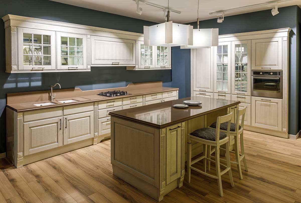 DIY kitchen cabinet ideas: pros and cons