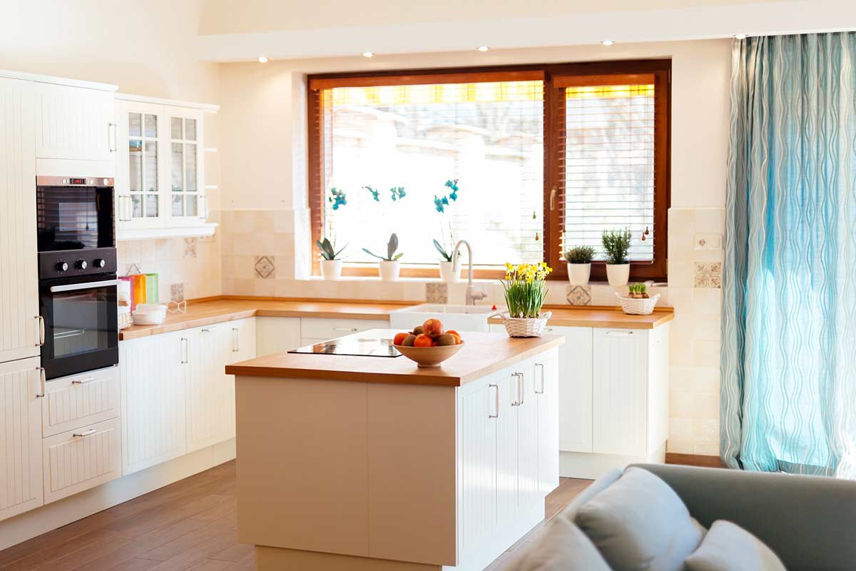 Timeless elegance: white kitchen